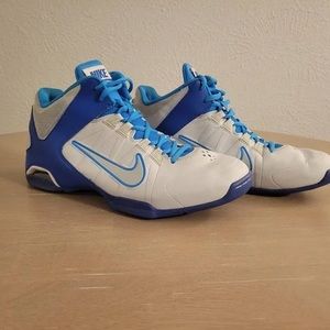 Nike women’s athletic shoes